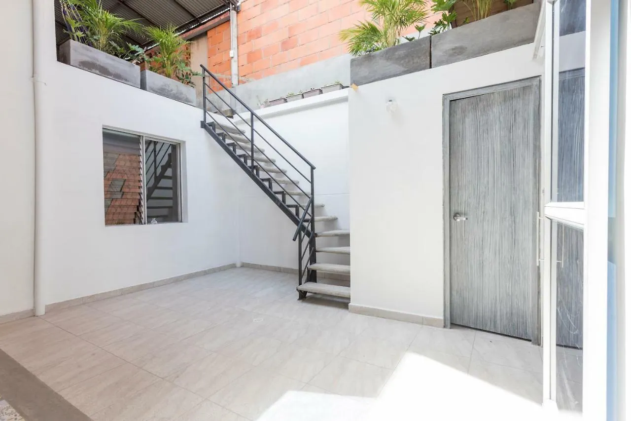 Gaston Coliving Hostel Medellín 0*,  Colombia