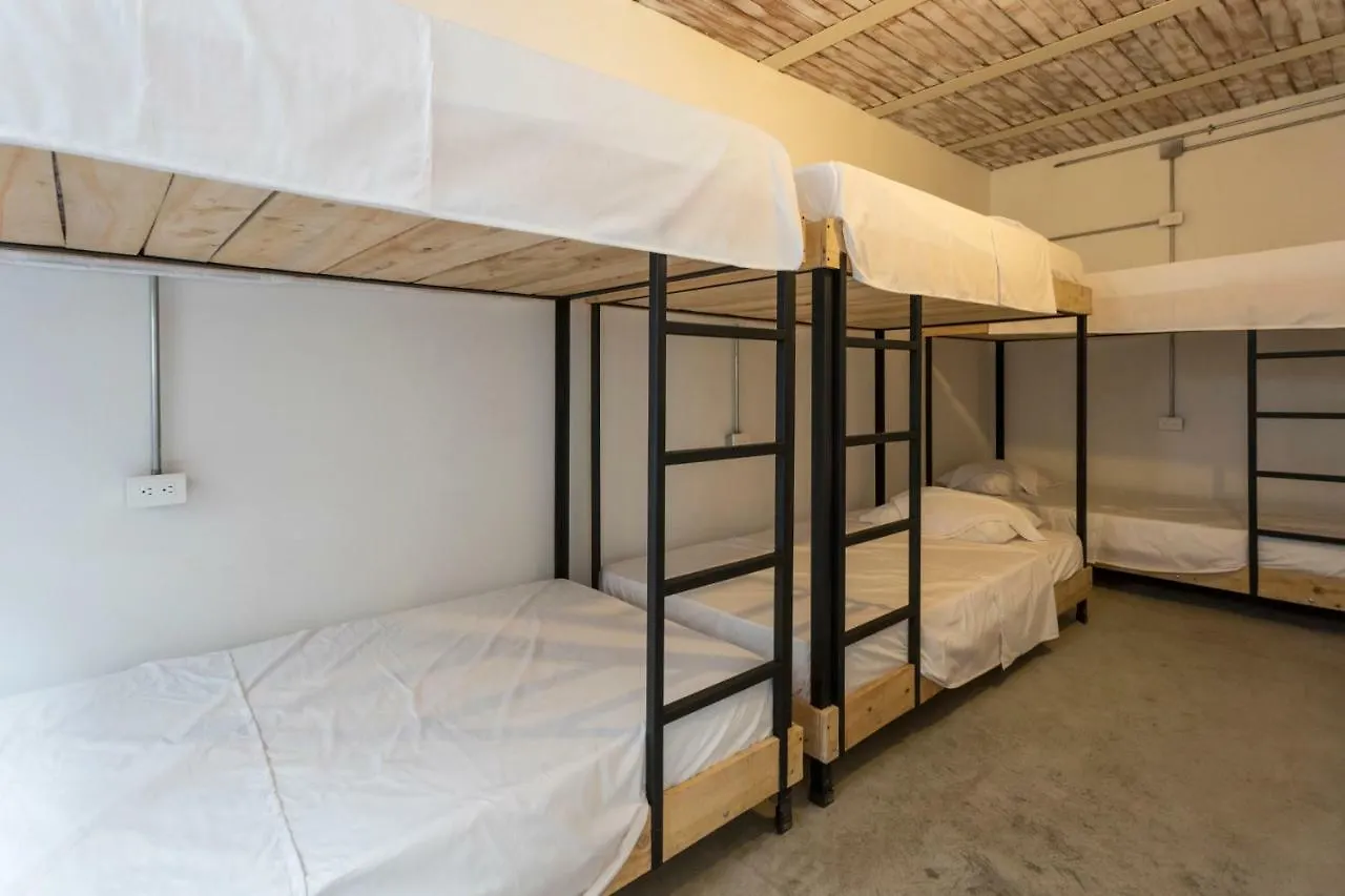 메딜린 Gaston Coliving 호스텔 0*,